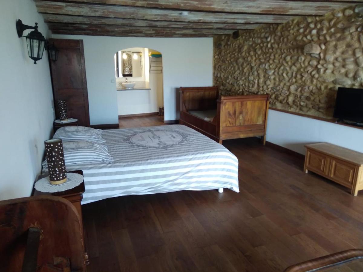 Chambre A La Ferme Au Milieu Des Lavandes Valensole Exterior foto