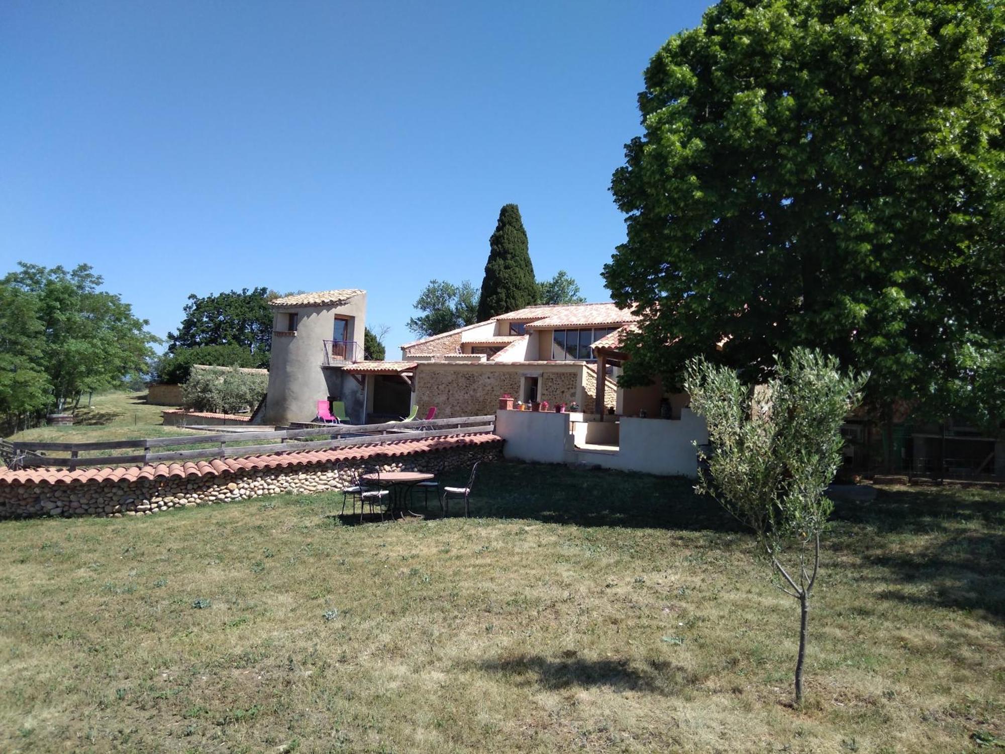 Chambre A La Ferme Au Milieu Des Lavandes Valensole Exterior foto